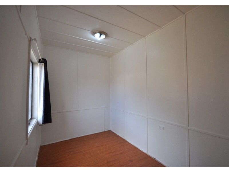 180 Roberts Road, Greenacre NSW 2190