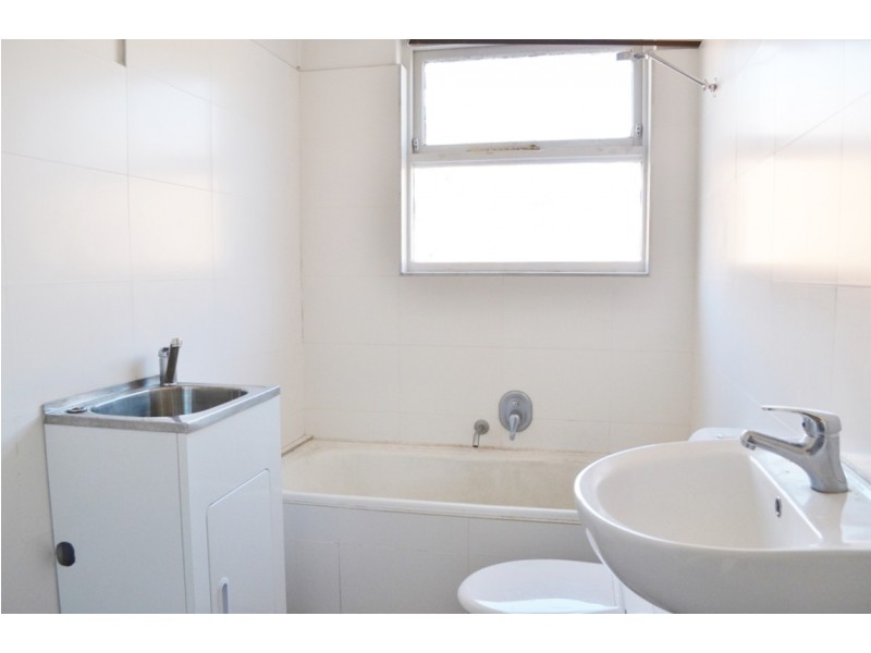 3/1 Matthews Street, Punchbowl NSW 2196