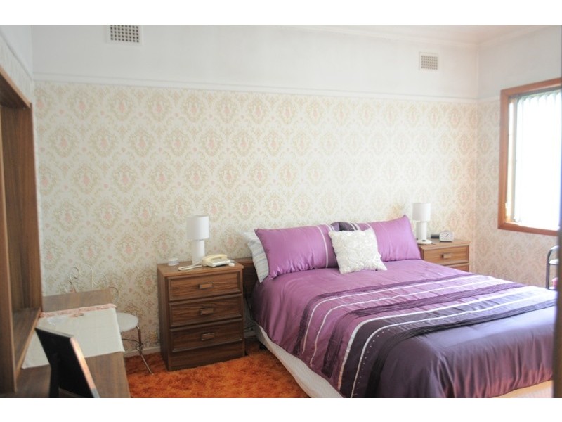 35 Railway Parade, Condell Park NSW 2200