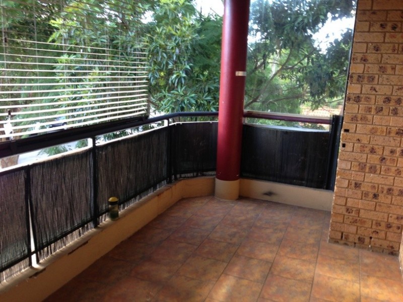 4/14-16 Gordon Street, Bankstown NSW 2200