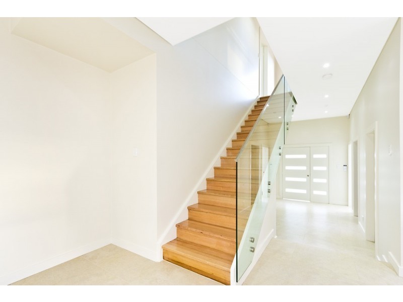 2/143 Greenacre Road, Greenacre NSW 2190