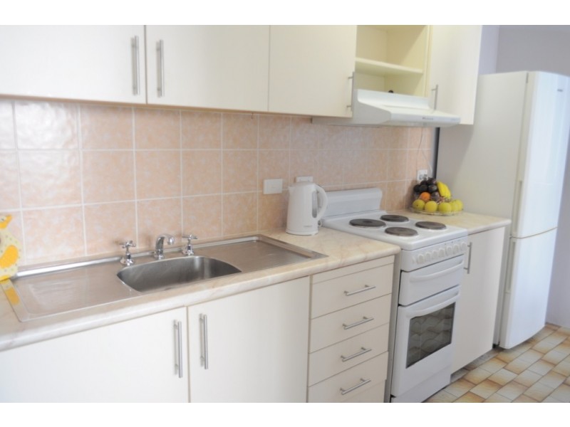 12/39 Raymond Terrace, Bankstown NSW 2200