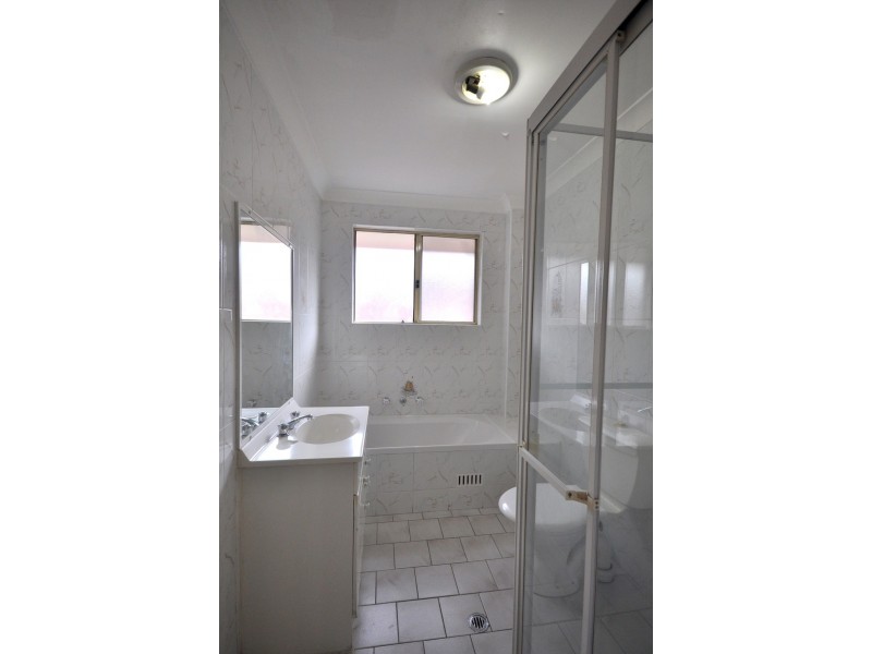 32/94-102 Meredith Street, Bankstown NSW 2200