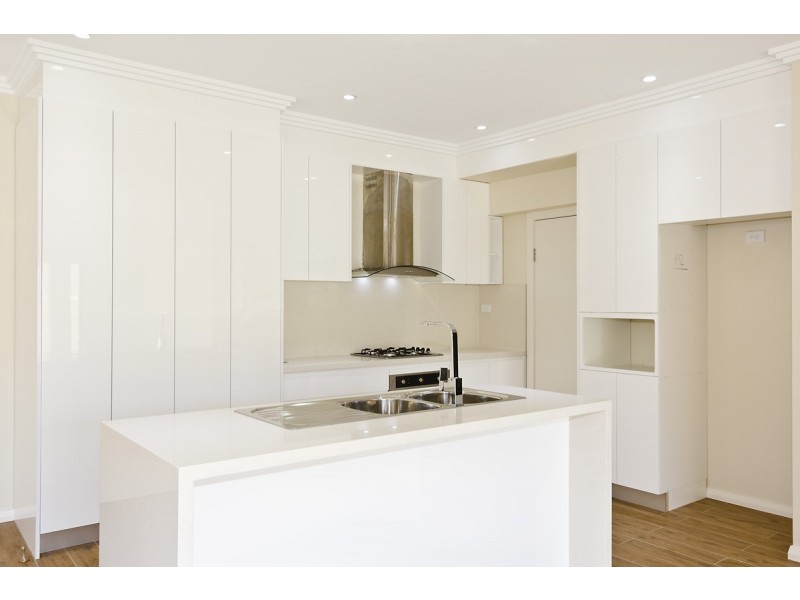 2/97 Market Street, Condell Park NSW 2200