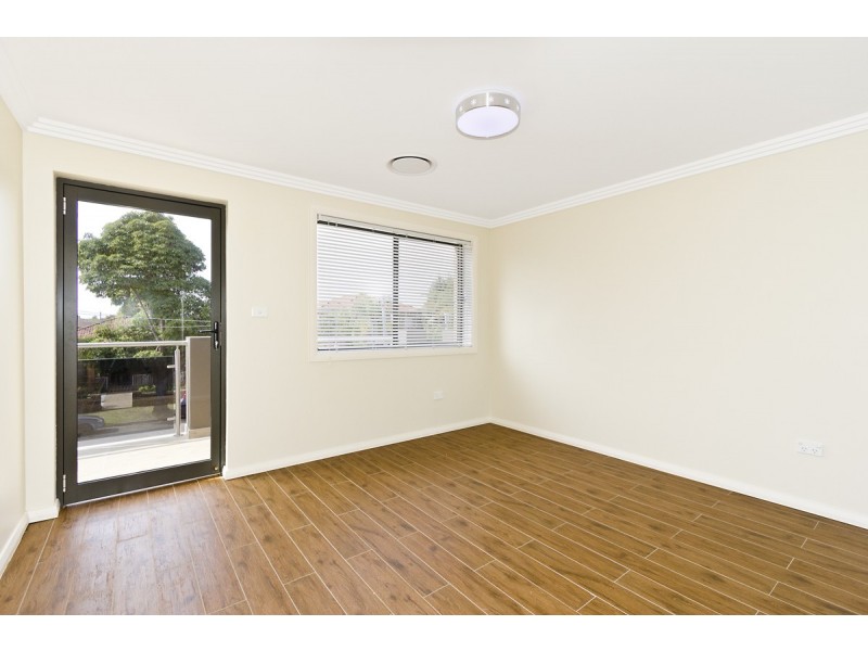 2/97 Market Street, Condell Park NSW 2200