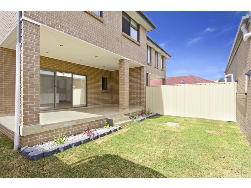 2/97 Market Street, Condell Park NSW 2200