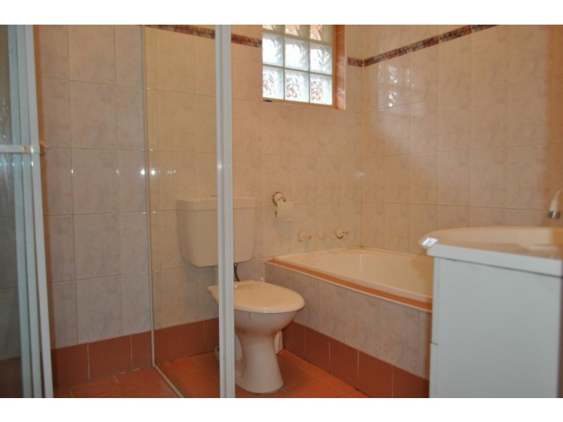 15/1 Rickard Road, Bankstown NSW 2200