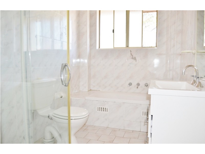 12/94-102 Meredith Street, Bankstown NSW 2200