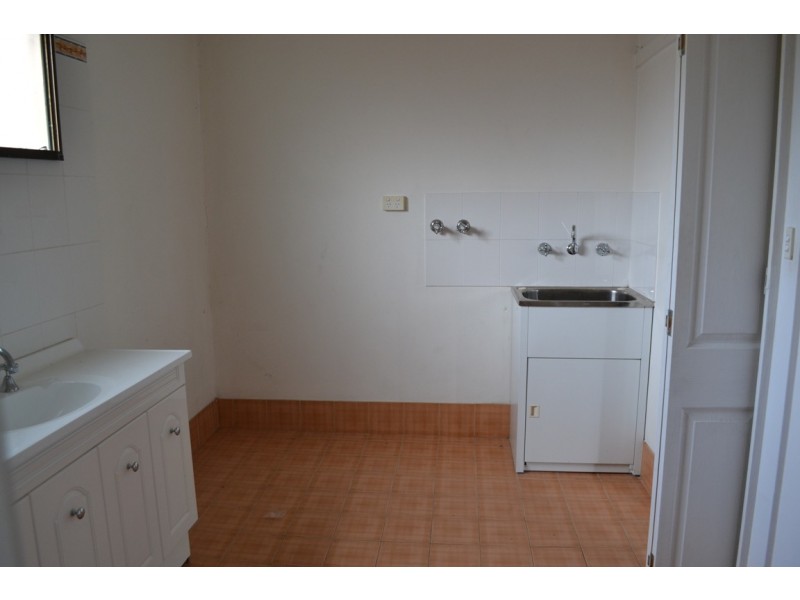 15 Gilliver Crescent, Greenacre NSW 2190