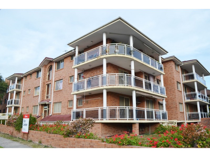 10/9-11 Sir Joseph Banks Street, Bankstown NSW 2200