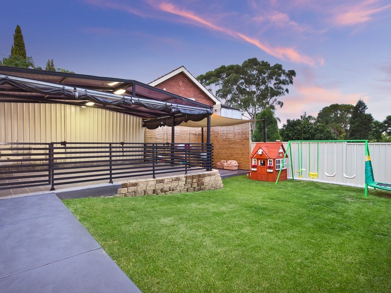 29 Nockolds Ave, Punchbowl NSW 2196