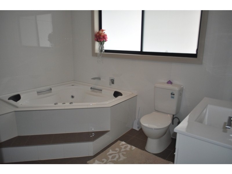 148 Edgar Street, Condell Park NSW 2200