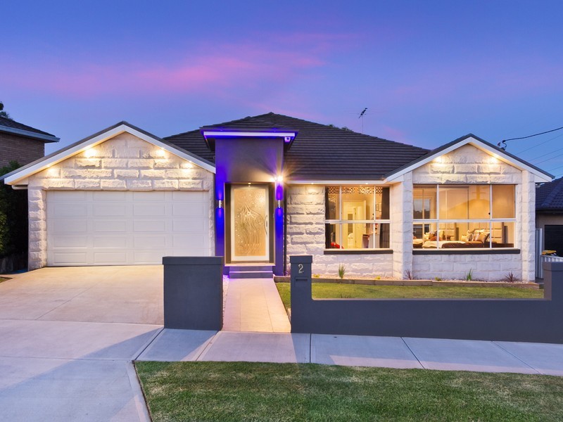 2 Lamson Place, Greenacre NSW 2190