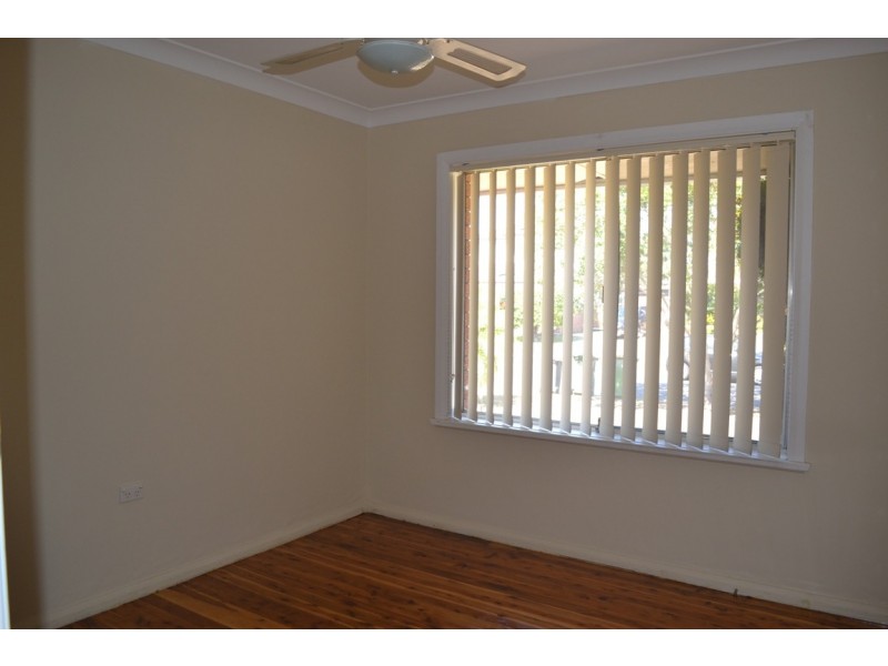 13 Armentieres Avenue, Milperra NSW 2214