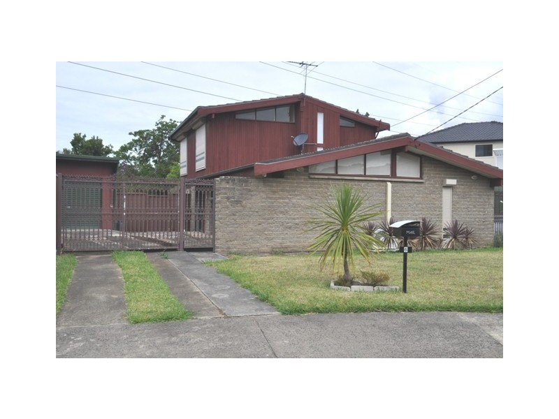 6 Lamson Place, Greenacre NSW 2190