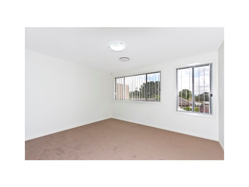 13/15-19 Ellis Street, Condell Park NSW 2200