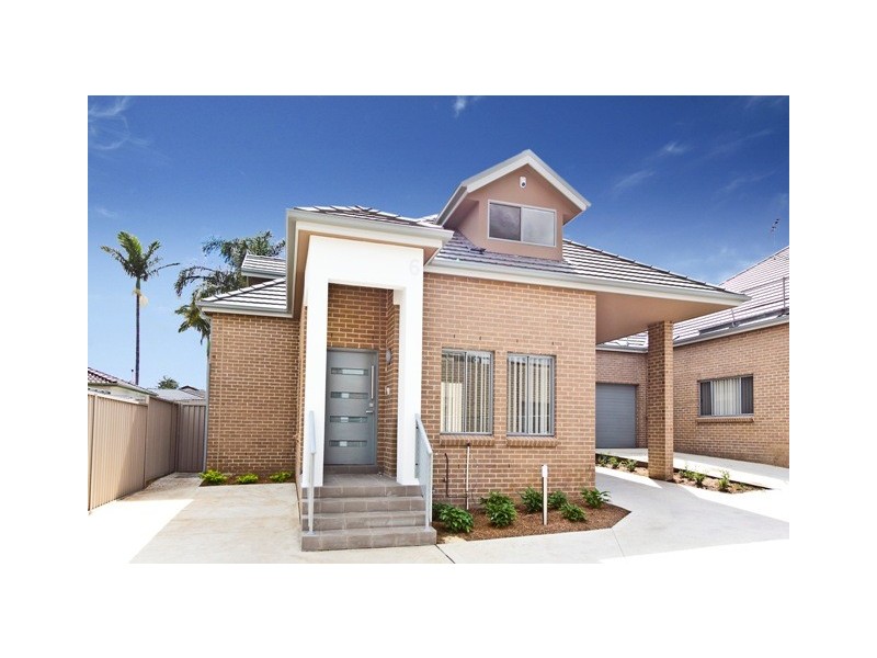 13/15-19 Ellis Street, Condell Park NSW 2200