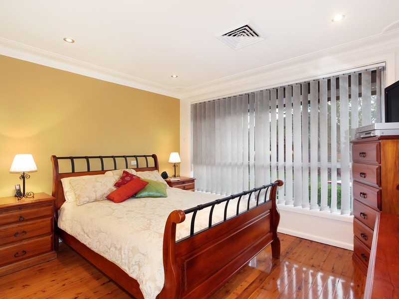 3 Dalton Ave, Condell Park NSW 2200