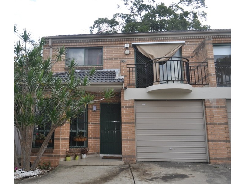 6/114 Highclere Avenue, Punchbowl NSW 2196