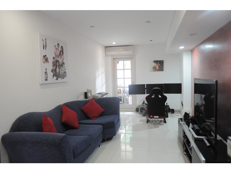 6/114 Highclere Avenue, Punchbowl NSW 2196