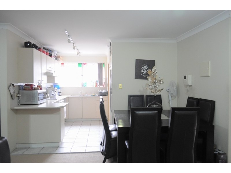 2/18-20 Weigand Avenue, Bankstown NSW 2200