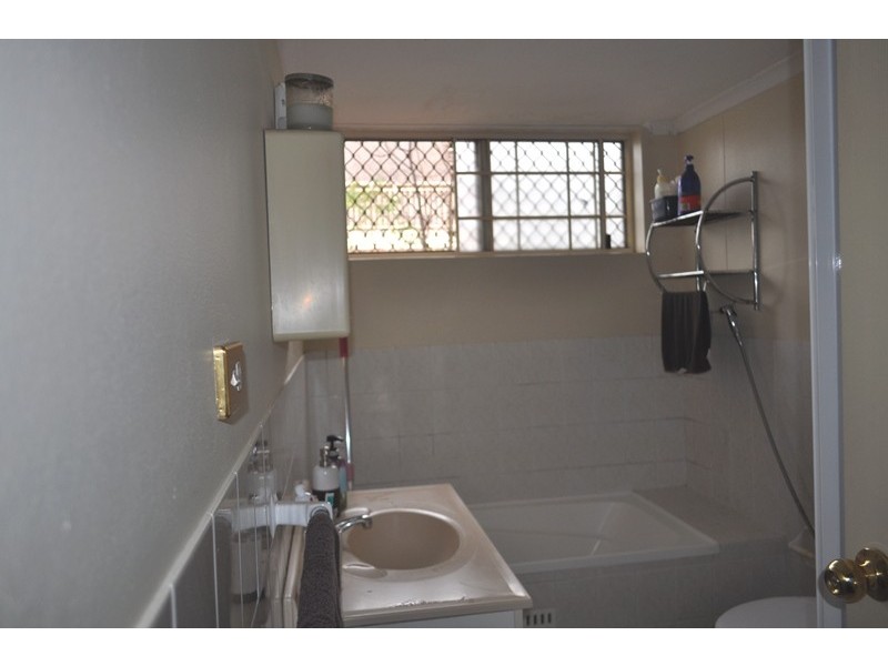 2/18-20 Weigand Avenue, Bankstown NSW 2200