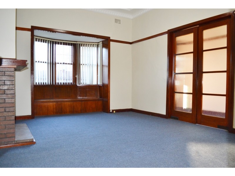 323 Hume Highway, Bankstown NSW 2200