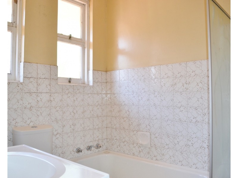 30 Resthaven Road, Bankstown NSW 2200