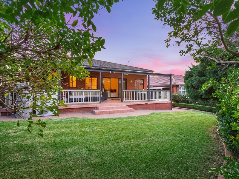 3 Dalton Avenue, Condell Park NSW 2200