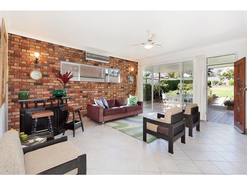 43 Woodbine Street, Yagoona NSW 2199