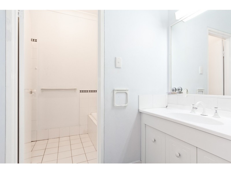 6/113 Wellington Road, Sefton NSW 2162