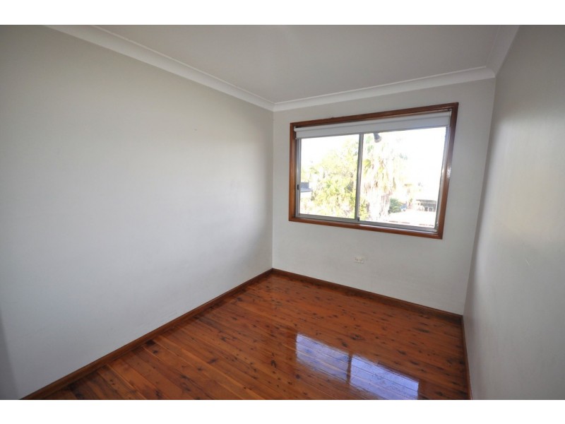 20 Denman Road, Georges Hall NSW 2198