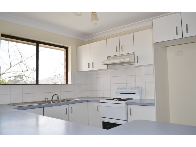 11/118-120 Meredith Street, Bankstown NSW 2200
