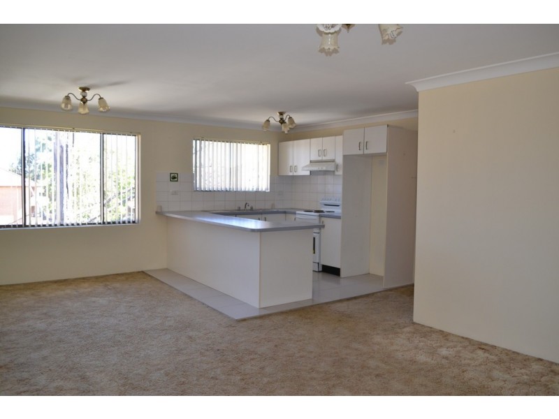 11/118-120 Meredith Street, Bankstown NSW 2200