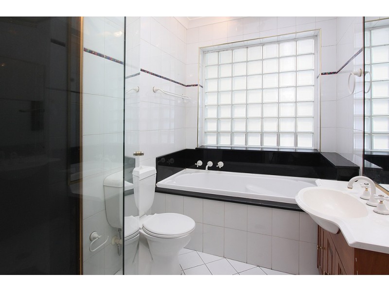 8 Hilltop Avenue, Padstow Heights NSW 2211