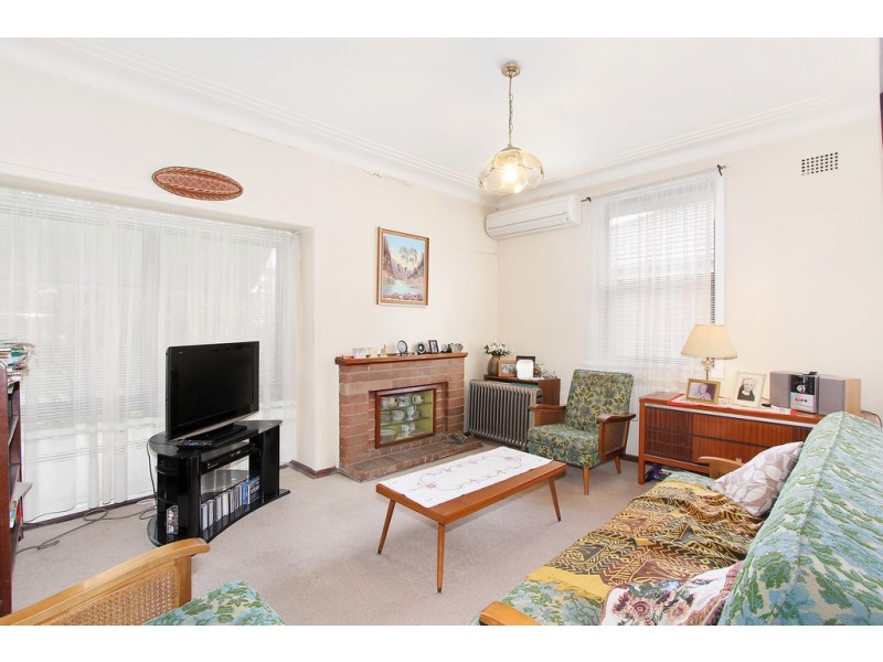 11 Cantrell Street, Yagoona NSW 2199