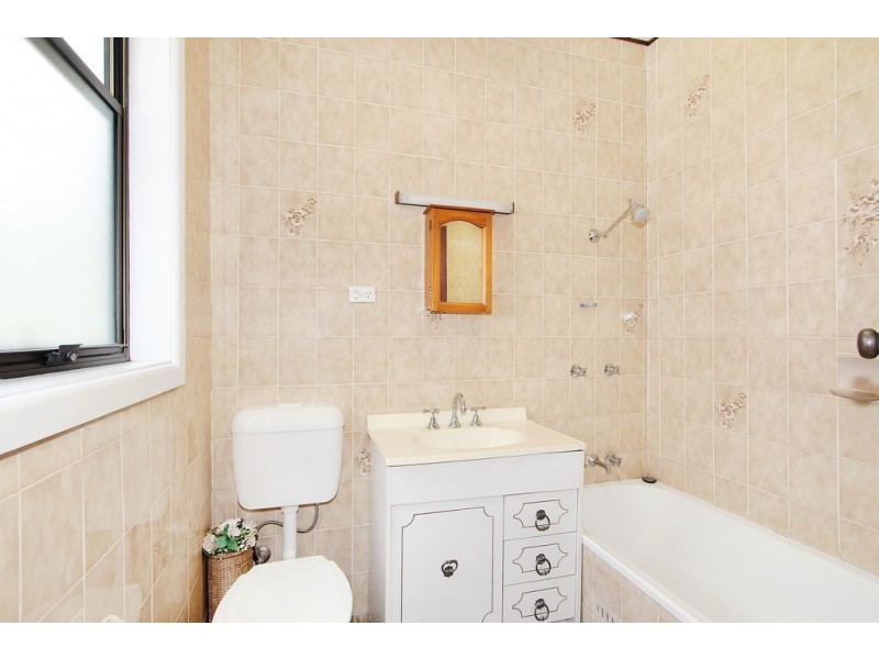 11 Cantrell Street, Yagoona NSW 2199