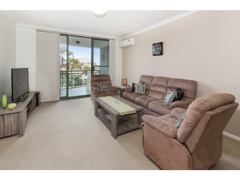 609/16-20 Meredith Street, Bankstown NSW 2200