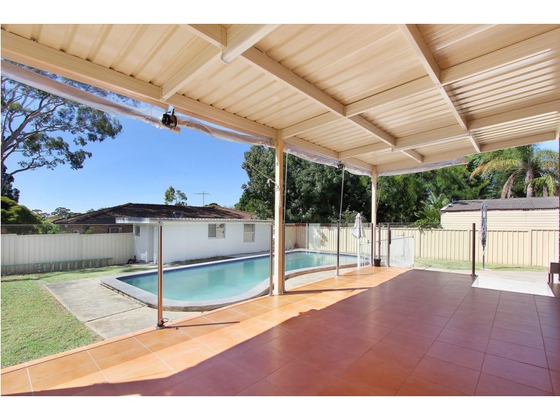 8 Usher Crescent, Sefton NSW 2162