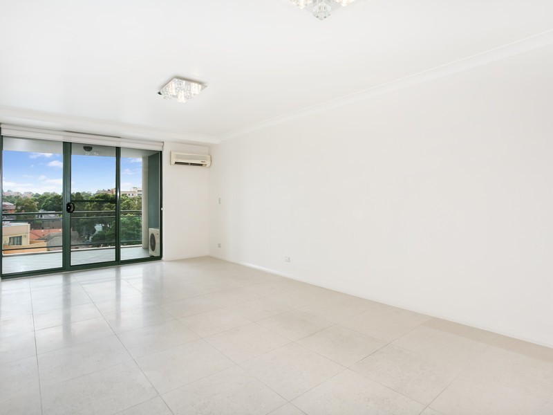 807/16-20 Meredith Street, Bankstown NSW 2200