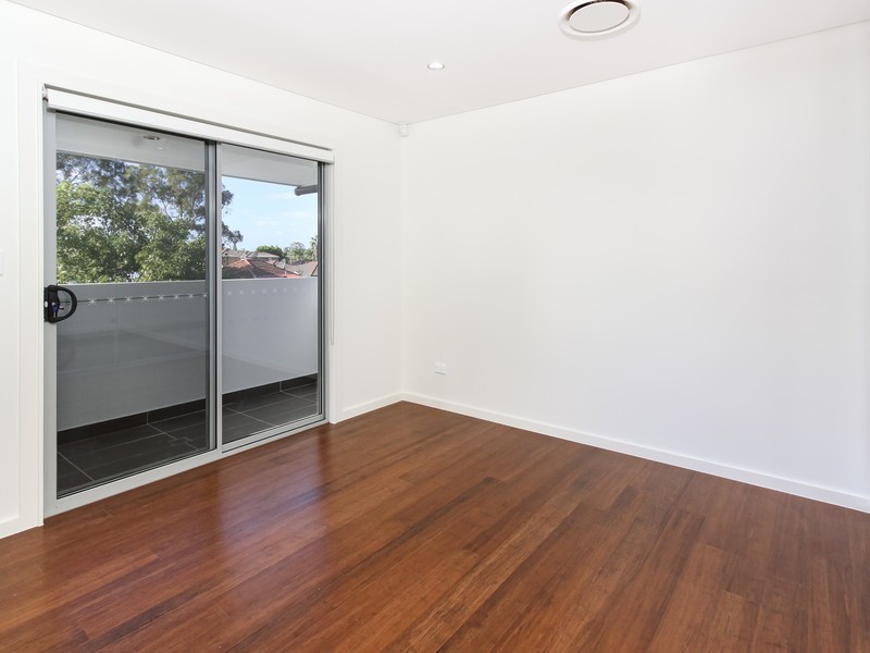 21b Wattle Street, Punchbowl NSW 2196