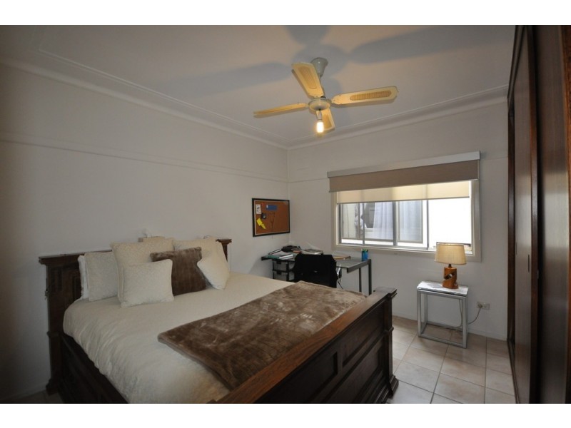 27 Lithgow Avenue, Yagoona NSW 2199