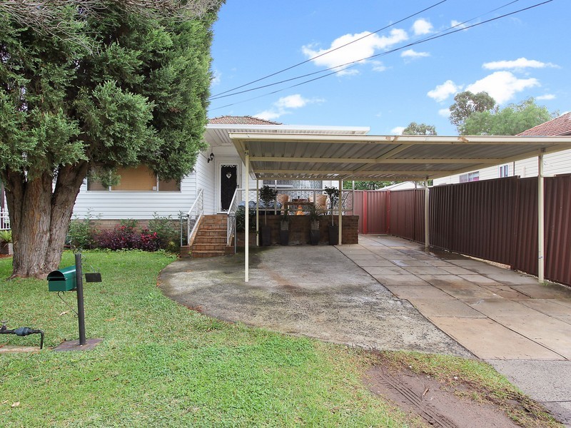 124 Wycombe Street, Yagoona NSW 2199