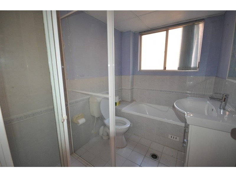 33/4-6 Dellwood Street, Bankstown NSW 2200