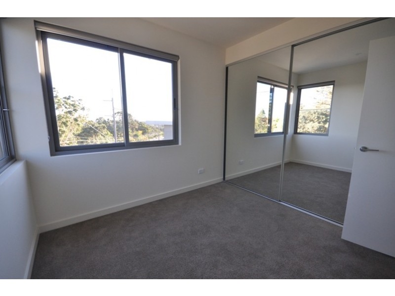 A401/2 Rowe Drive, Potts Hill NSW 2143