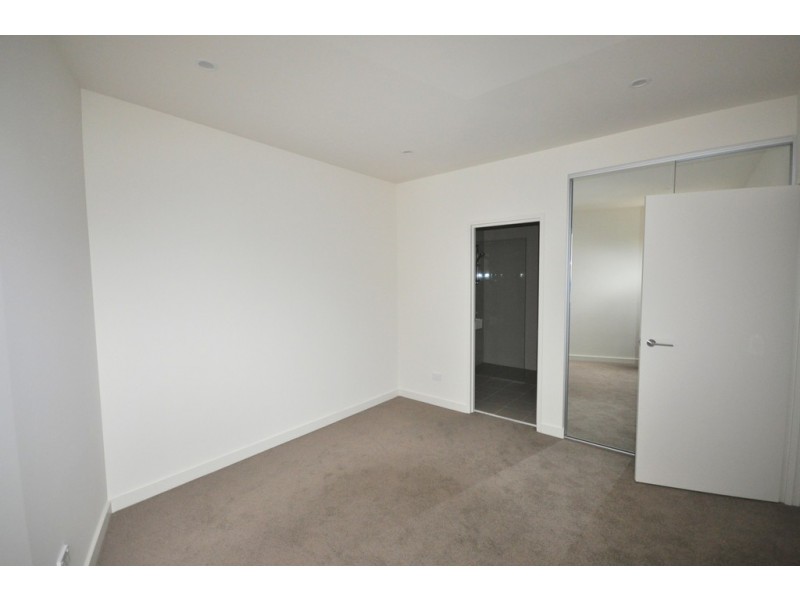 B404/2 Rowe Drive, Yagoona NSW 2199