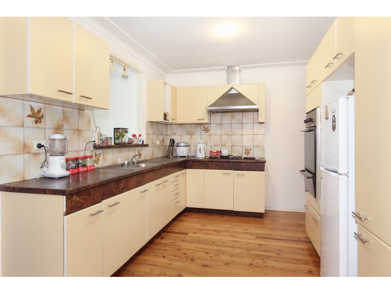 15 Higgins Street, Condell Park NSW 2200