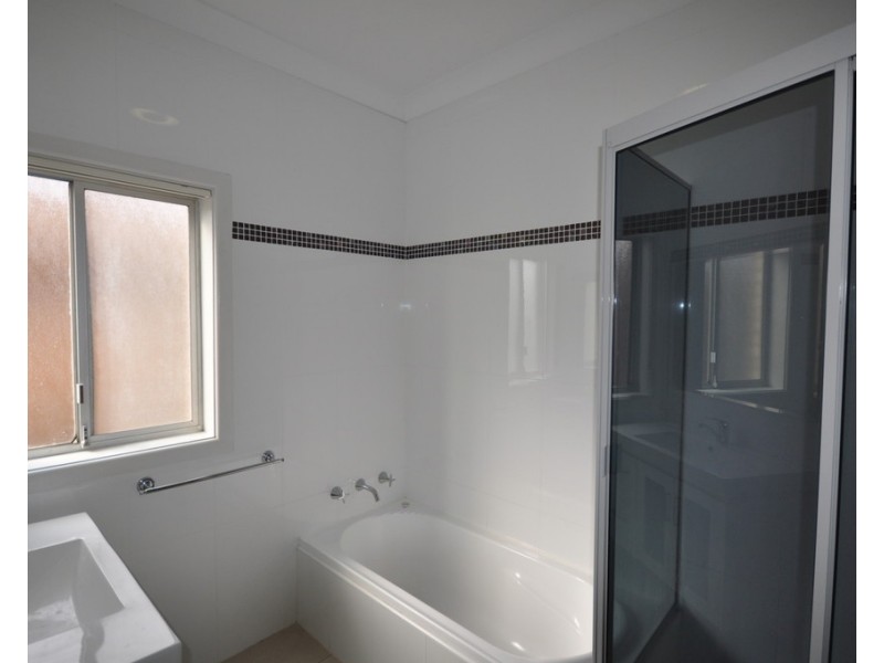 23 Rex Road, Georges Hall NSW 2198