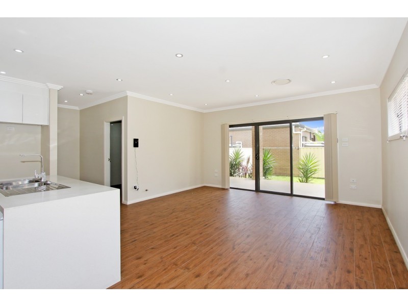 2/97 Market Street, Condell Park NSW 2200