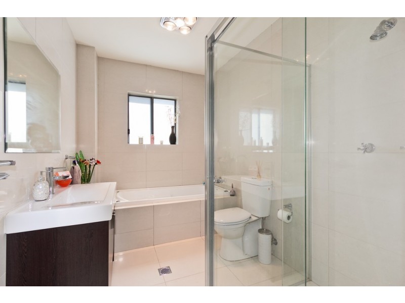 42a Highview Avenue, Greenacre NSW 2190